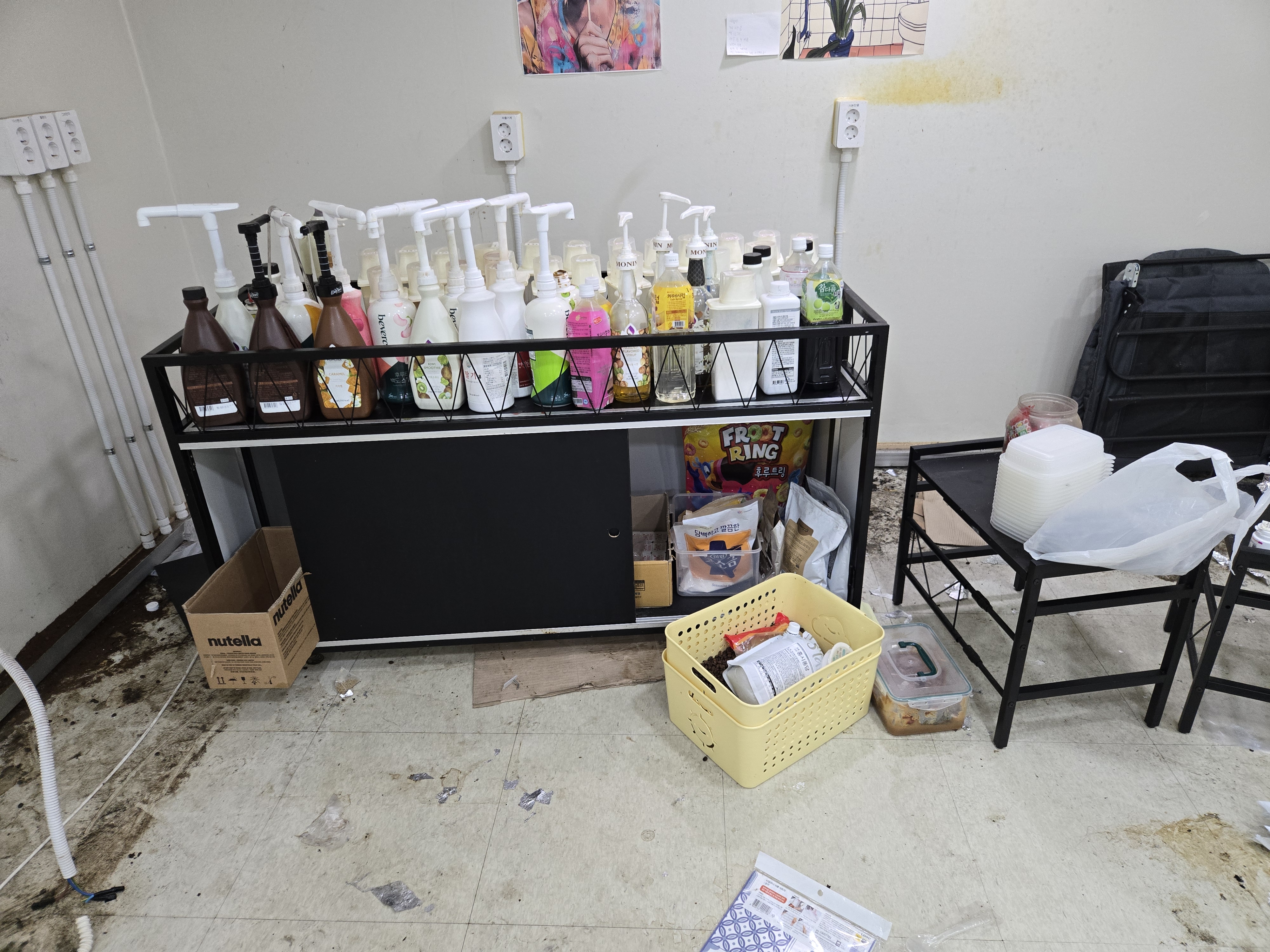 서울특별시 관악구 배달 카페 내부철거 현장 사진 1
