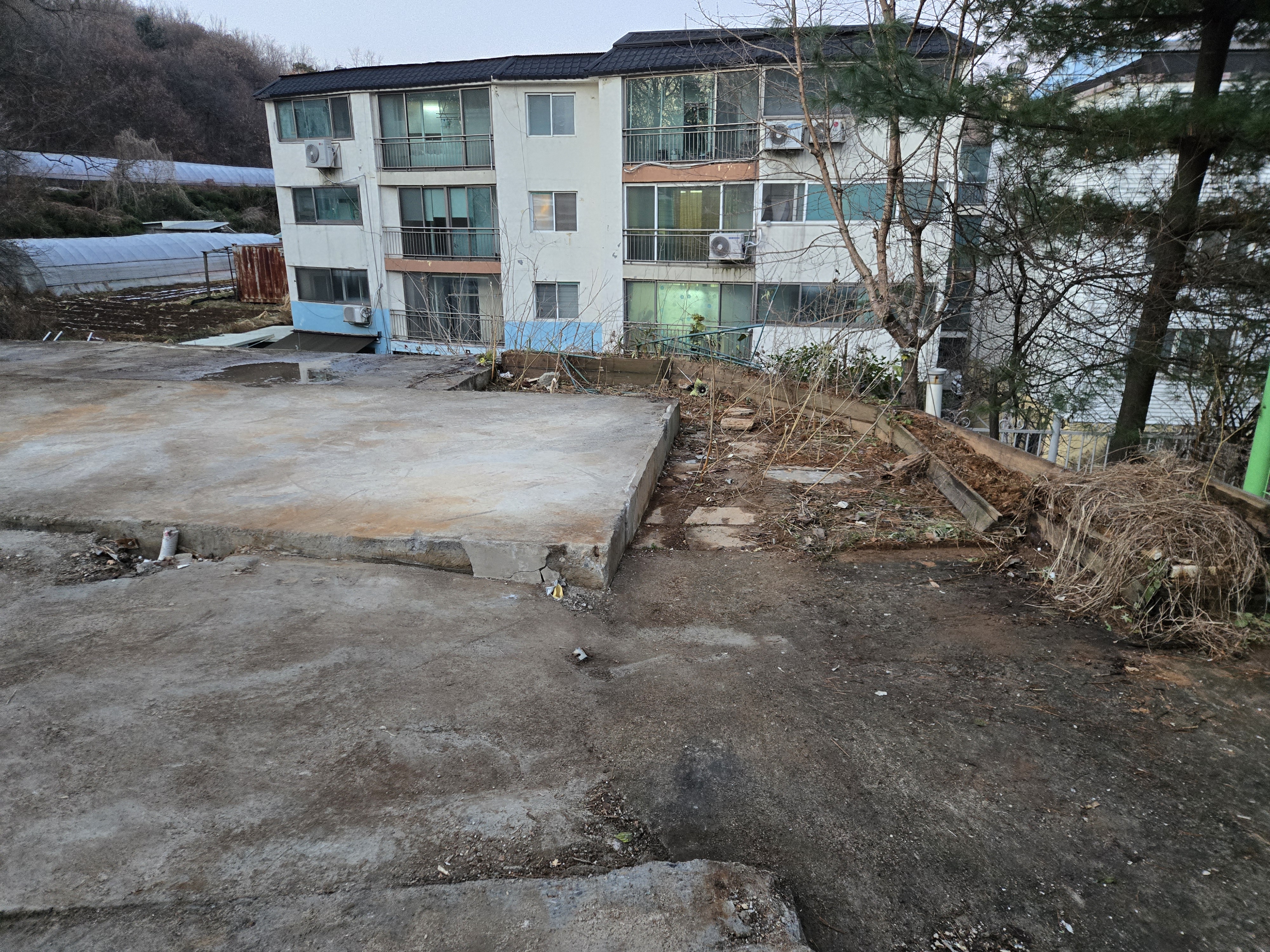경기도 김포시 건물 완파 현장 사진 6