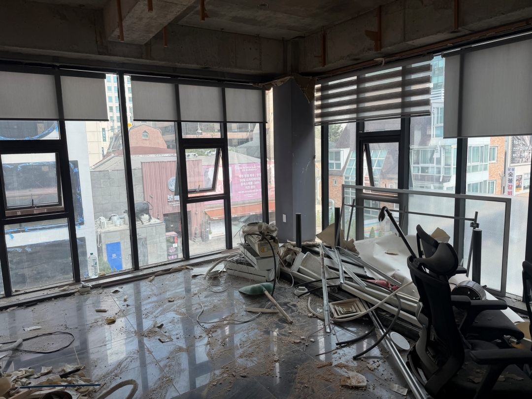 서울특별시 강남구 사무실 원상복구 철거 현장 사진 10