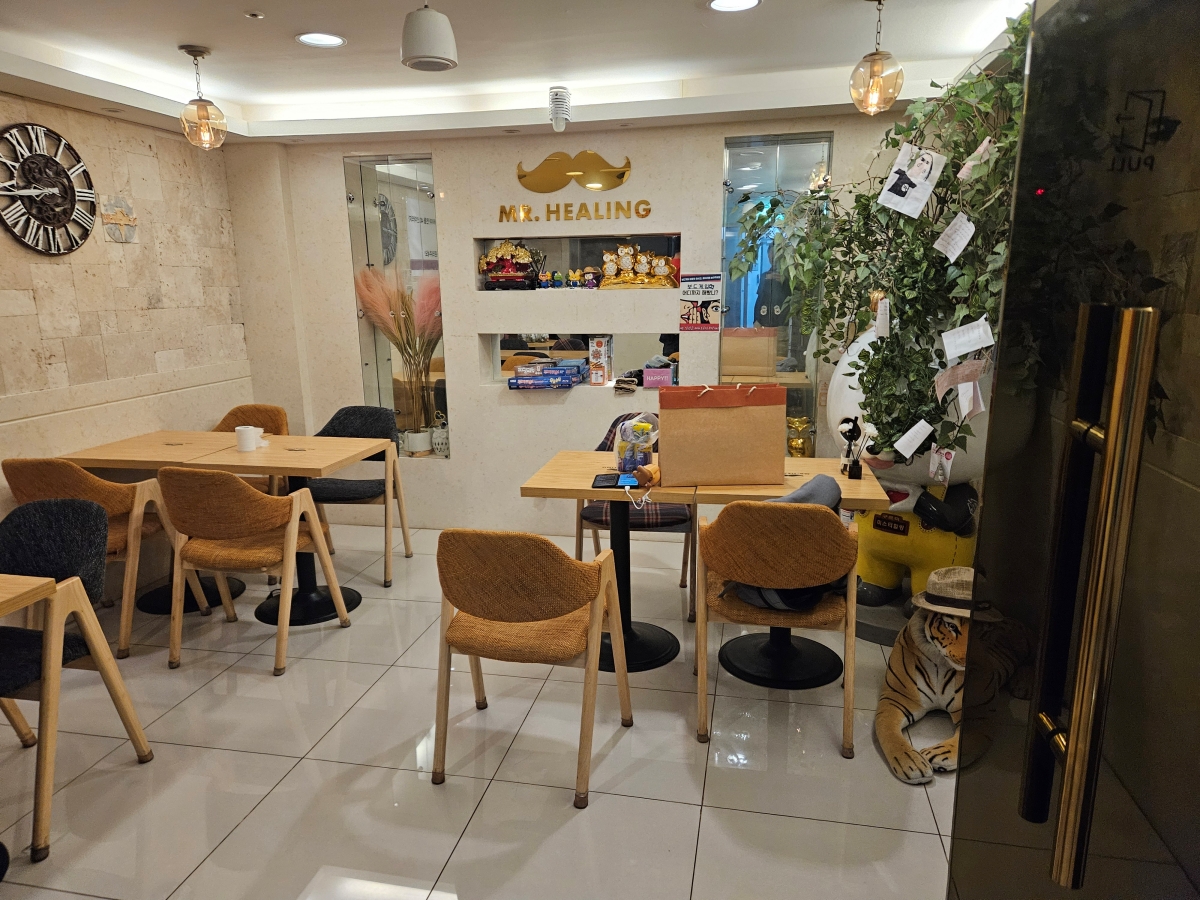서울특별시 동작구 안마의자 카페 원상복구 철거 현장 사진 2