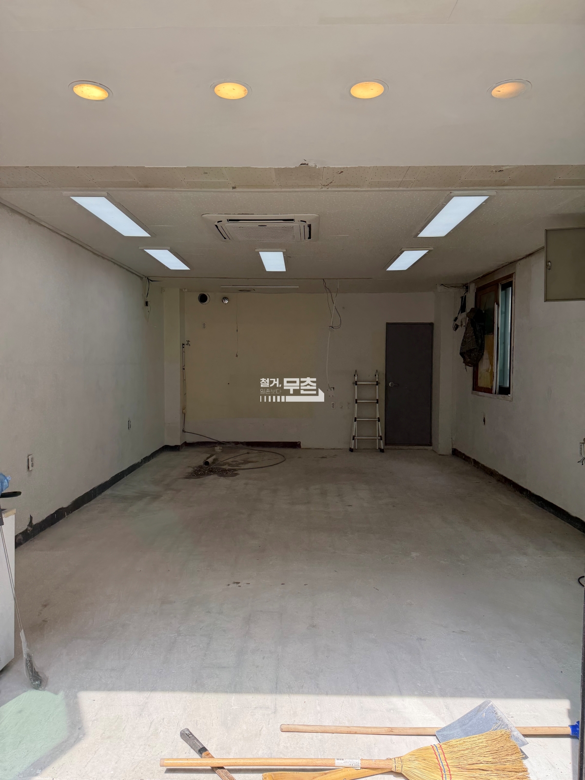 충청북도 제천시 치킨집 원상복구 철거 현장 사진 4