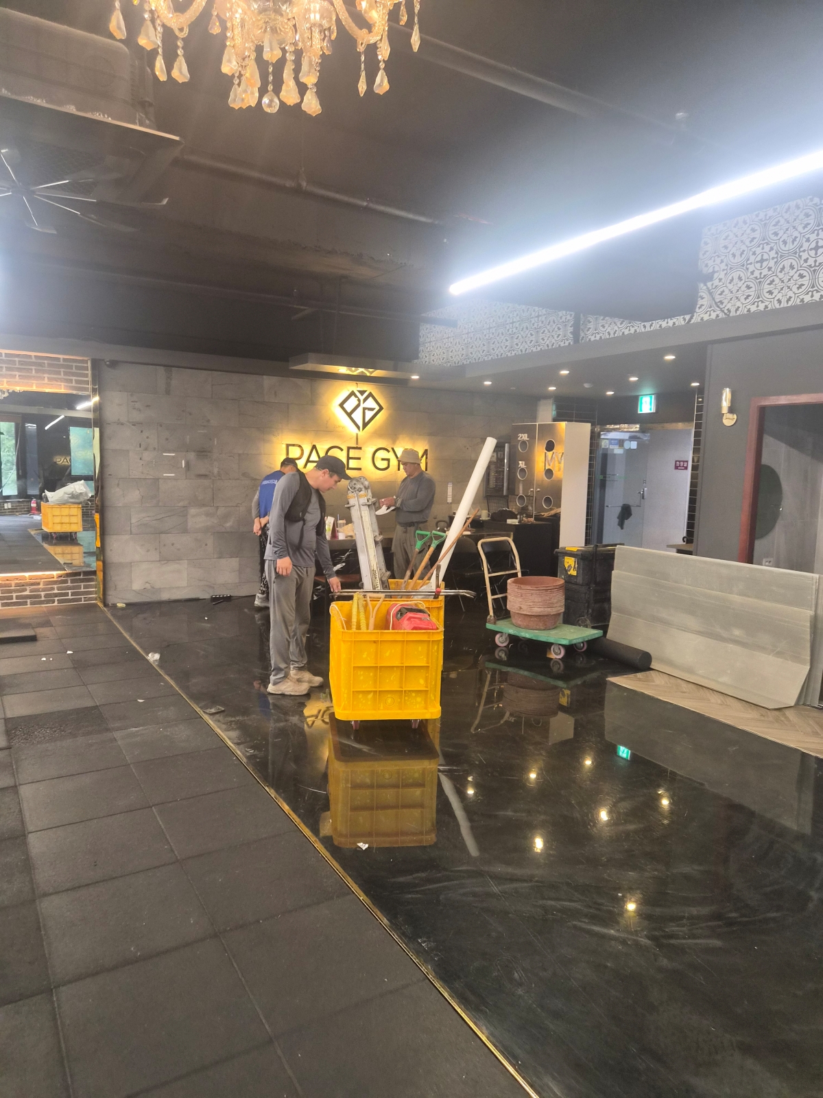 경기도 수원시 헬스장 원상복구 현장 사진 2
