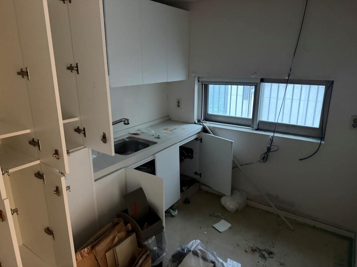 서울특별시 강남구 건물 내부철거 현장 사진 1