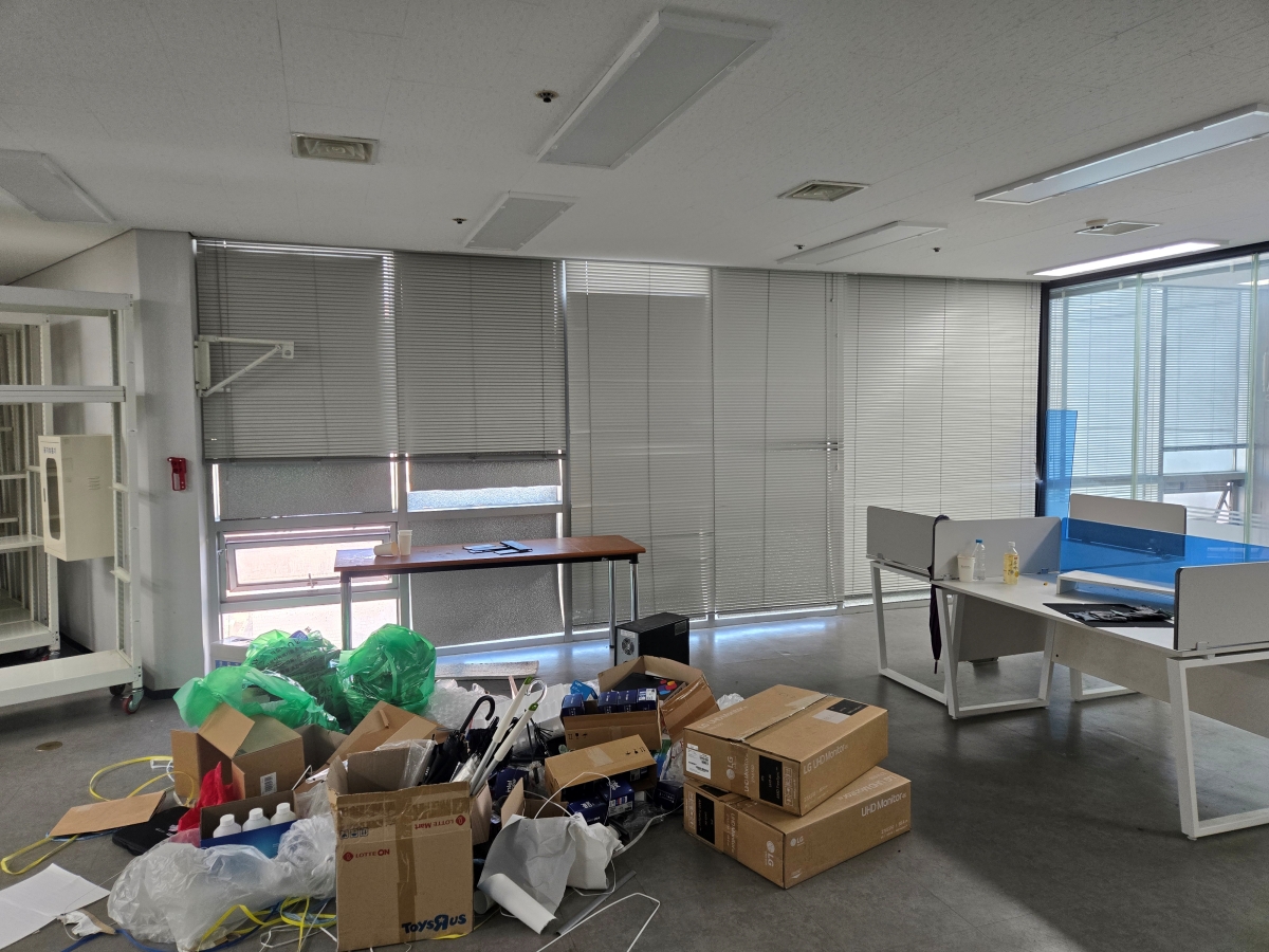 서울특별시 용산구 사무실 내부철거 현장 사진 2