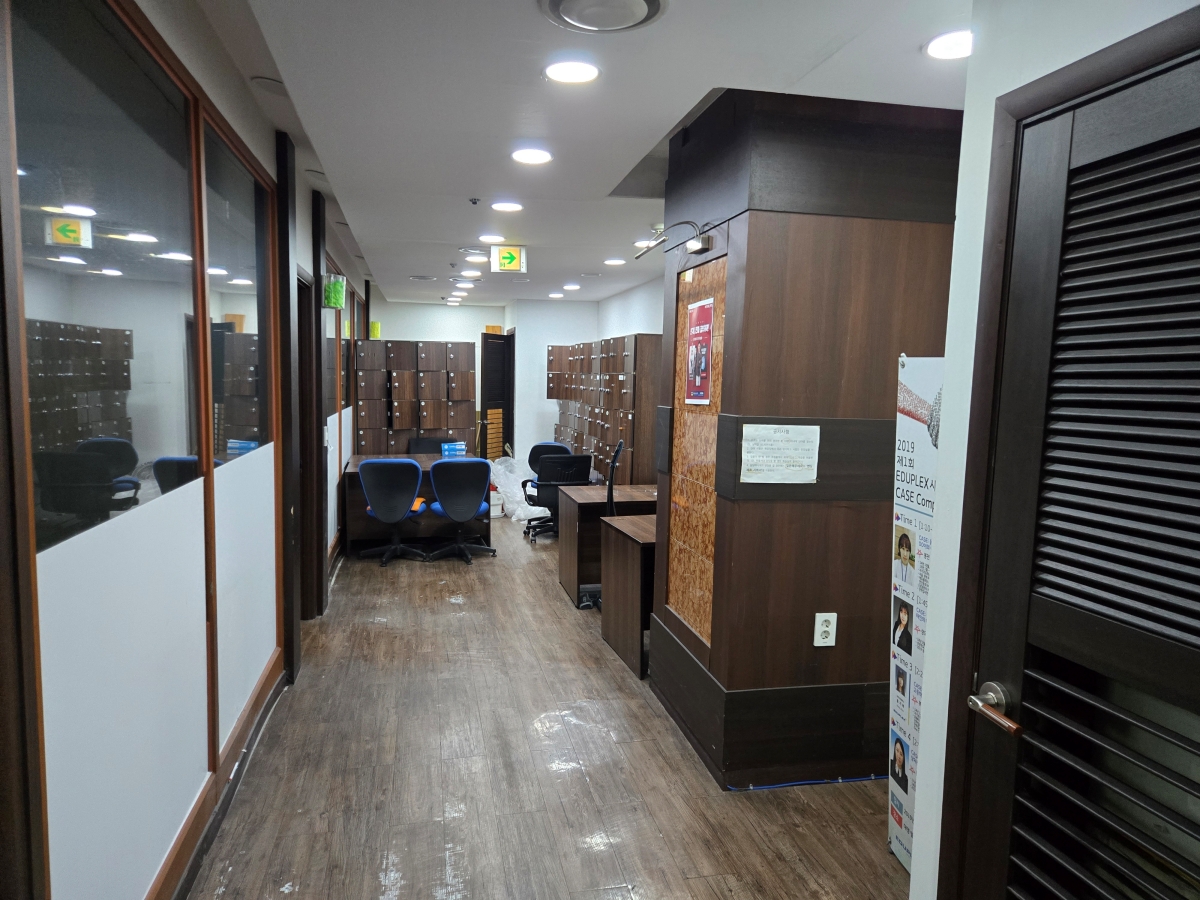 인천광역시 부평구 학원 원상복구 철거 현장 사진 1