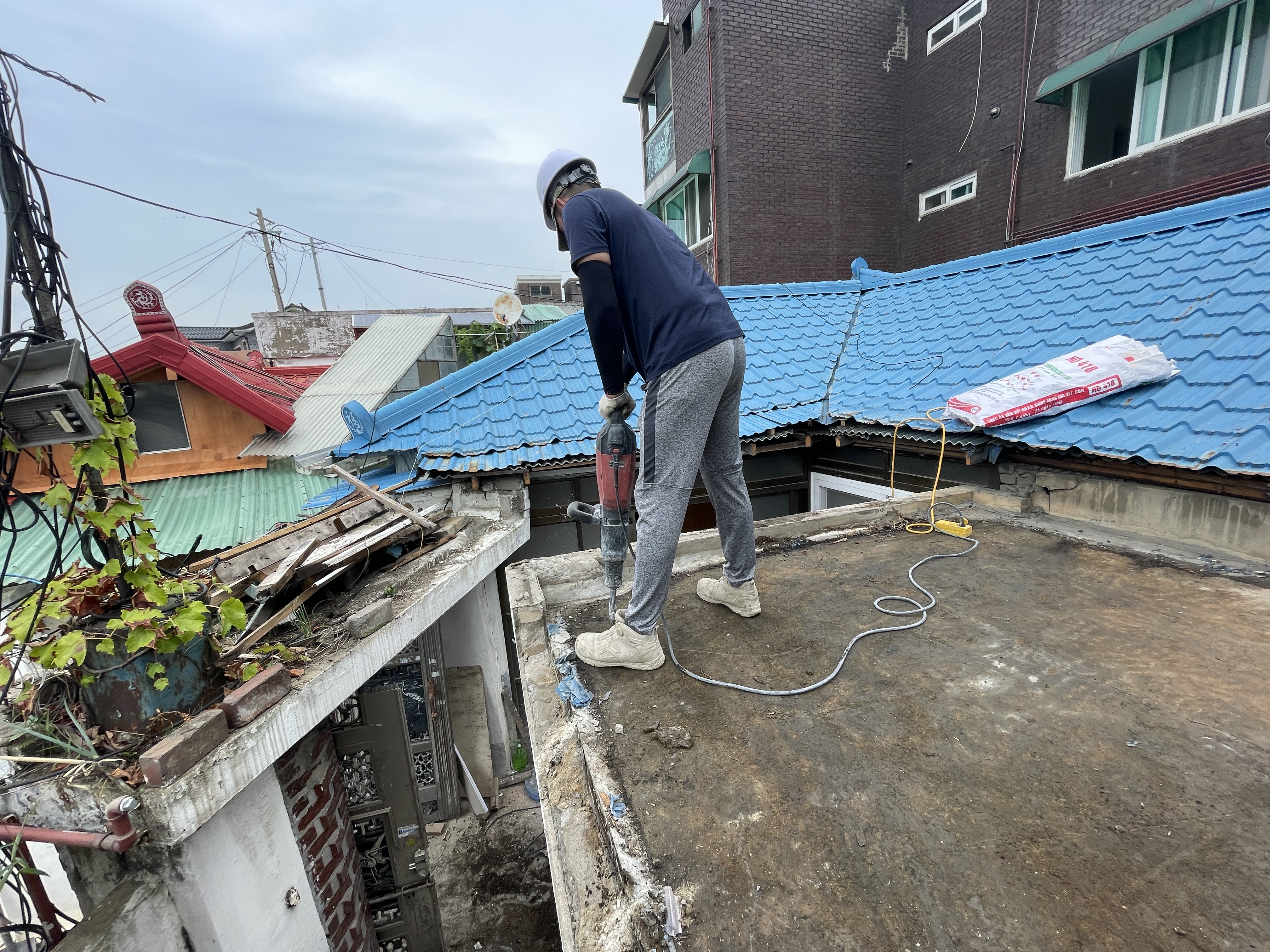 경기도 수원시 옥상 부분철거 현장 사진 10